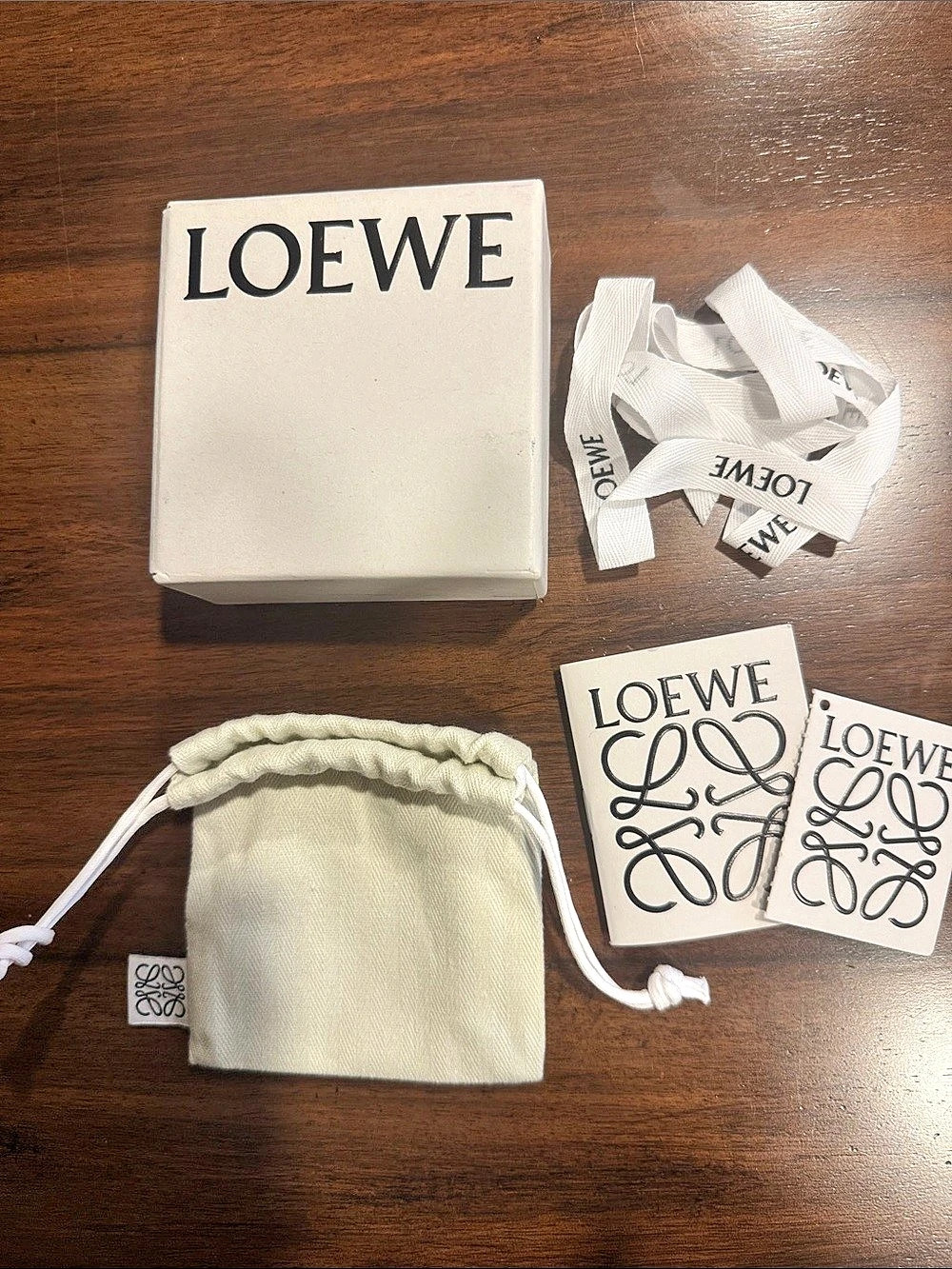 Loewe Gift Box Set in White Like New- 4-inch square